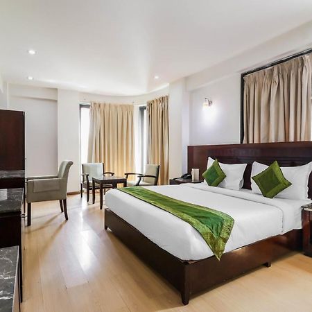 Treebo Trend Hotel Parker Ahmedabad Eksteriør bilde