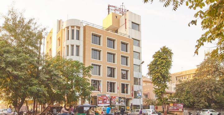 Treebo Trend Hotel Parker Ahmedabad Eksteriør bilde
