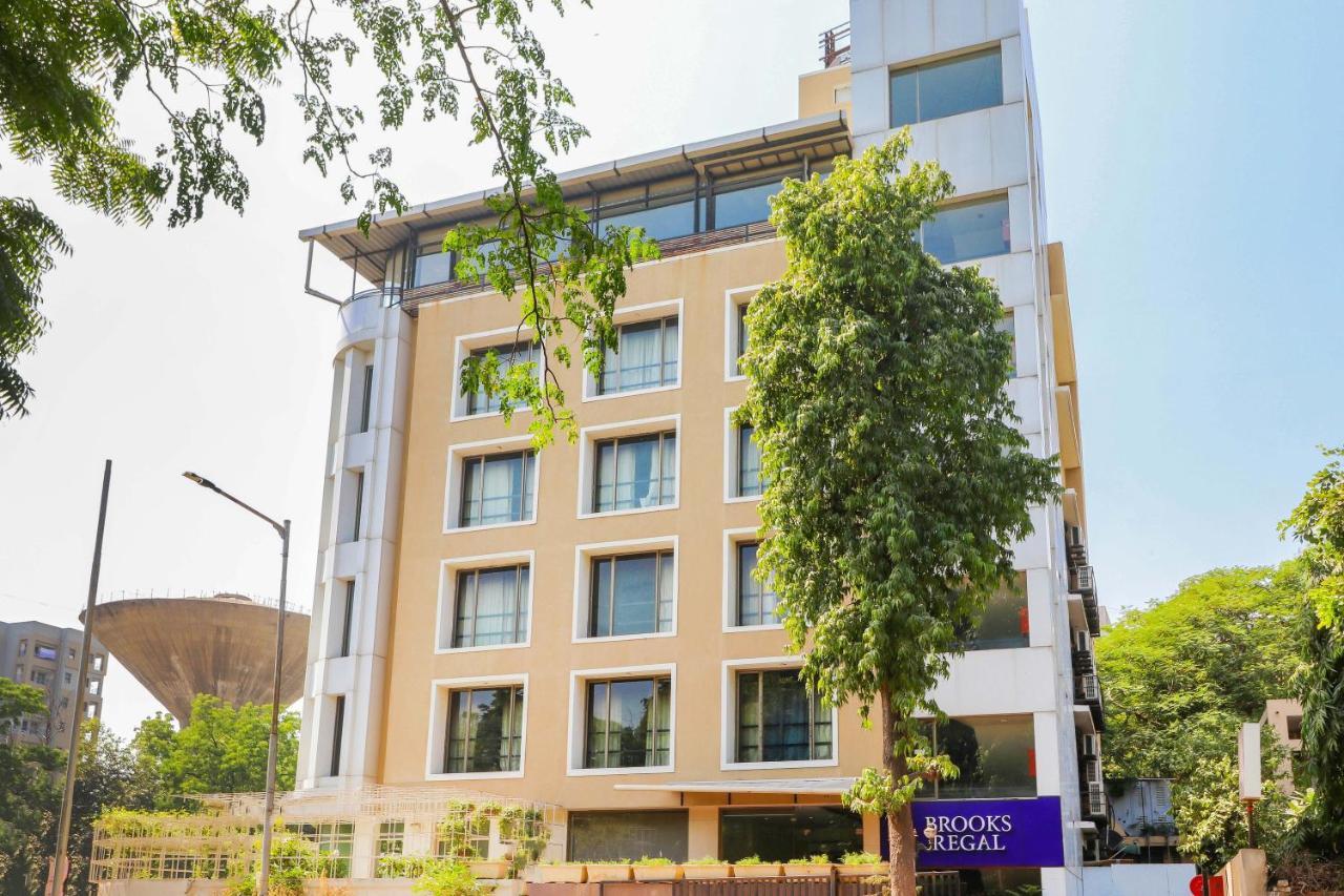 Treebo Trend Hotel Parker Ahmedabad Eksteriør bilde