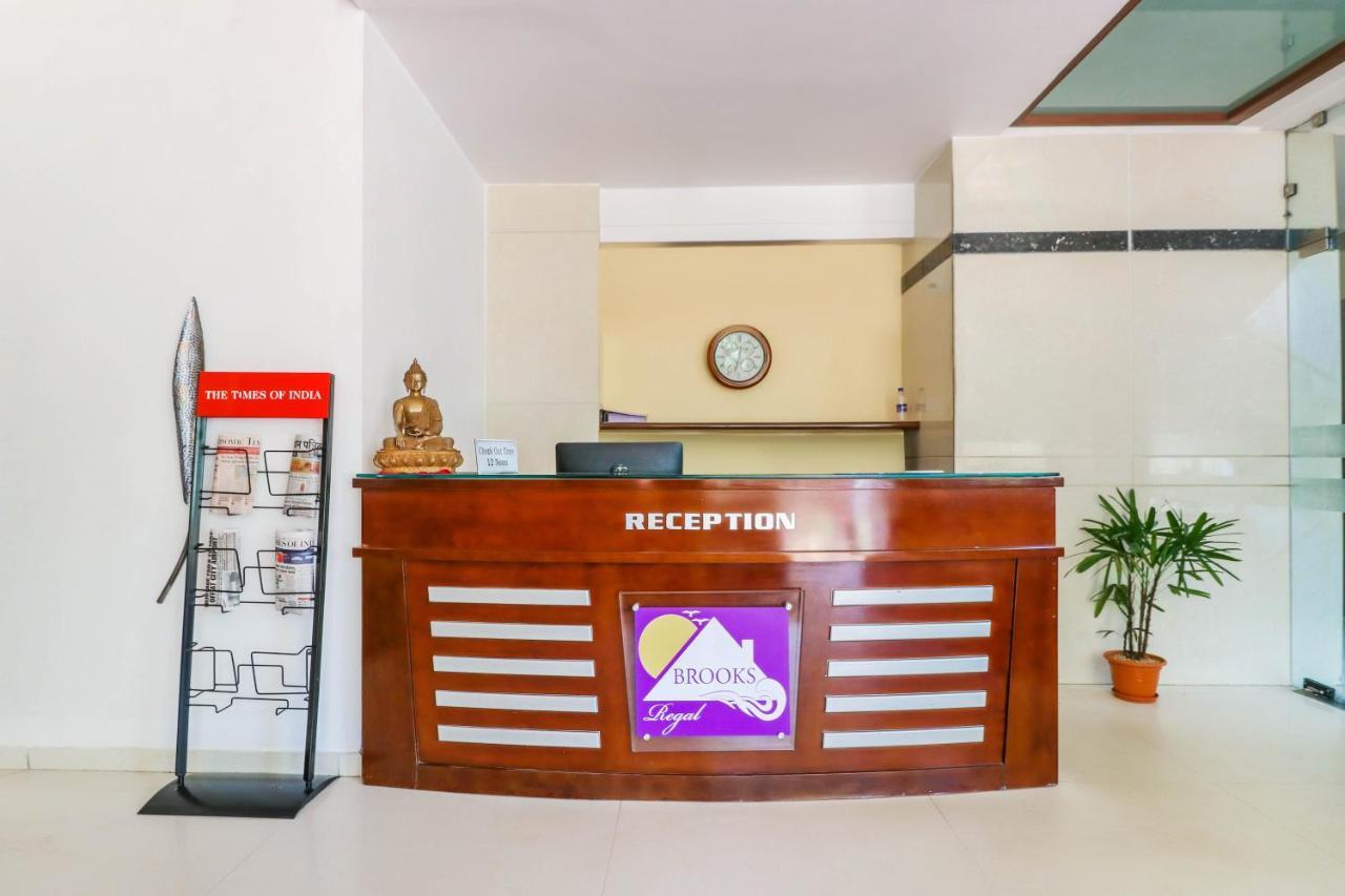 Treebo Trend Hotel Parker Ahmedabad Eksteriør bilde