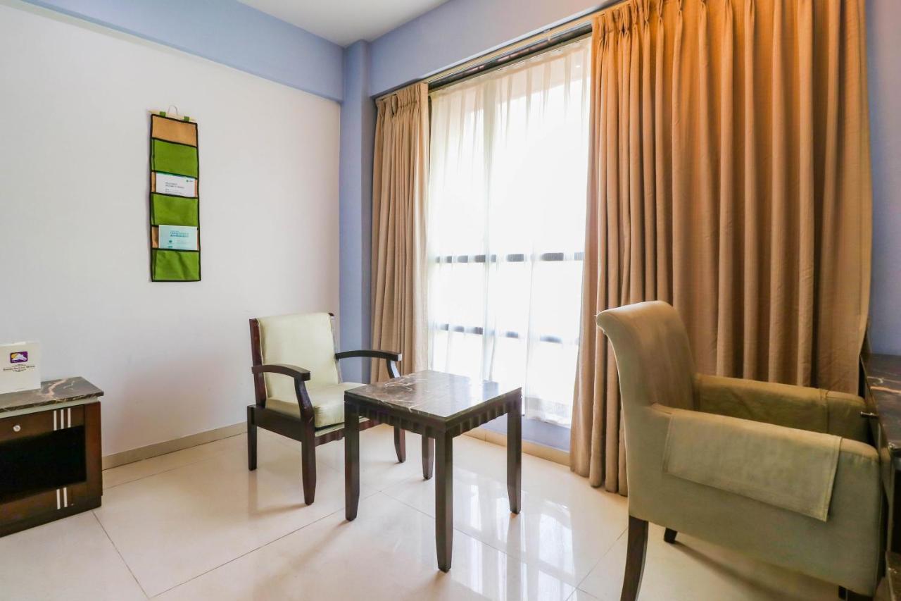 Treebo Trend Hotel Parker Ahmedabad Eksteriør bilde